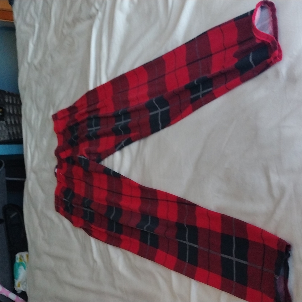 Black and red leggings